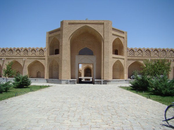 کاروانسرای_مادرشاه_اصفهان1